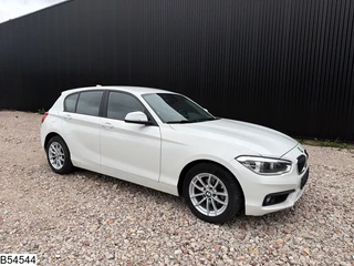 BMW 1 Series 2018 - 116 D zdjęcie 3 miniatura