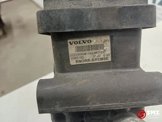 Volvo N/A 2016 - Occ EBS voorasmodulator Volvo afbeelding 6