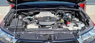 Toyota Hilux 2022 - 2.4 D-4D 4x4 Automaat | 150pk | Luxe uitvoering Hilux 2.4 D-4D 4x4 Automaat afbeelding 21