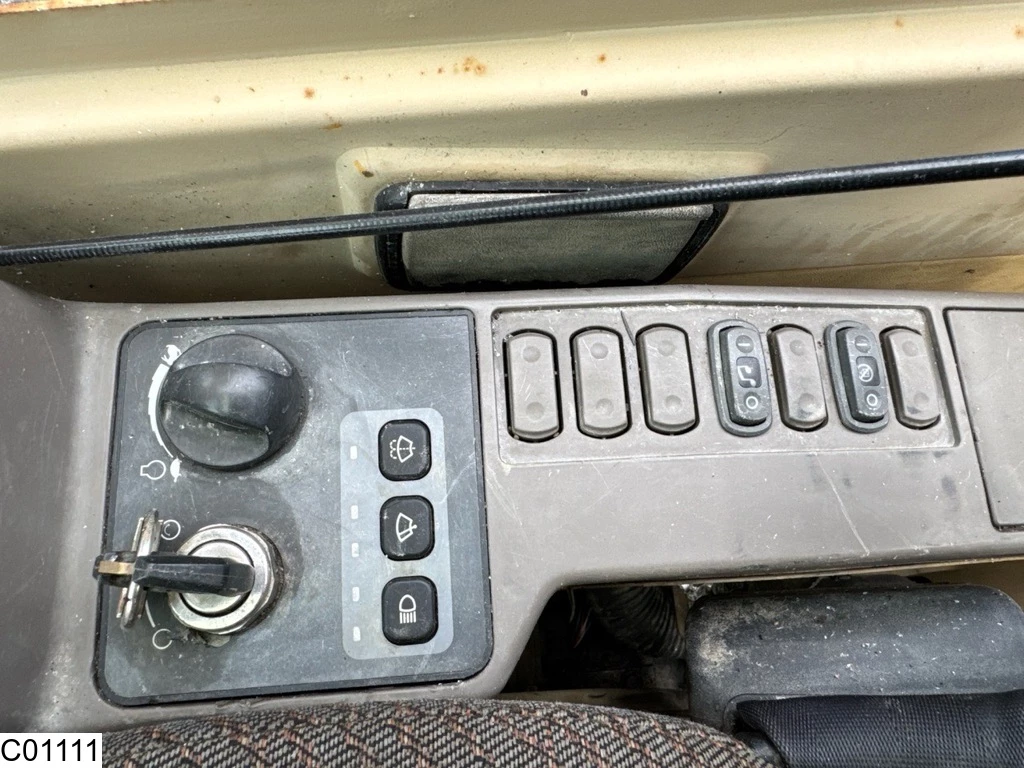 Caterpillar 2001 - 318 B 86 KW, Crawler excavator obrázek 9