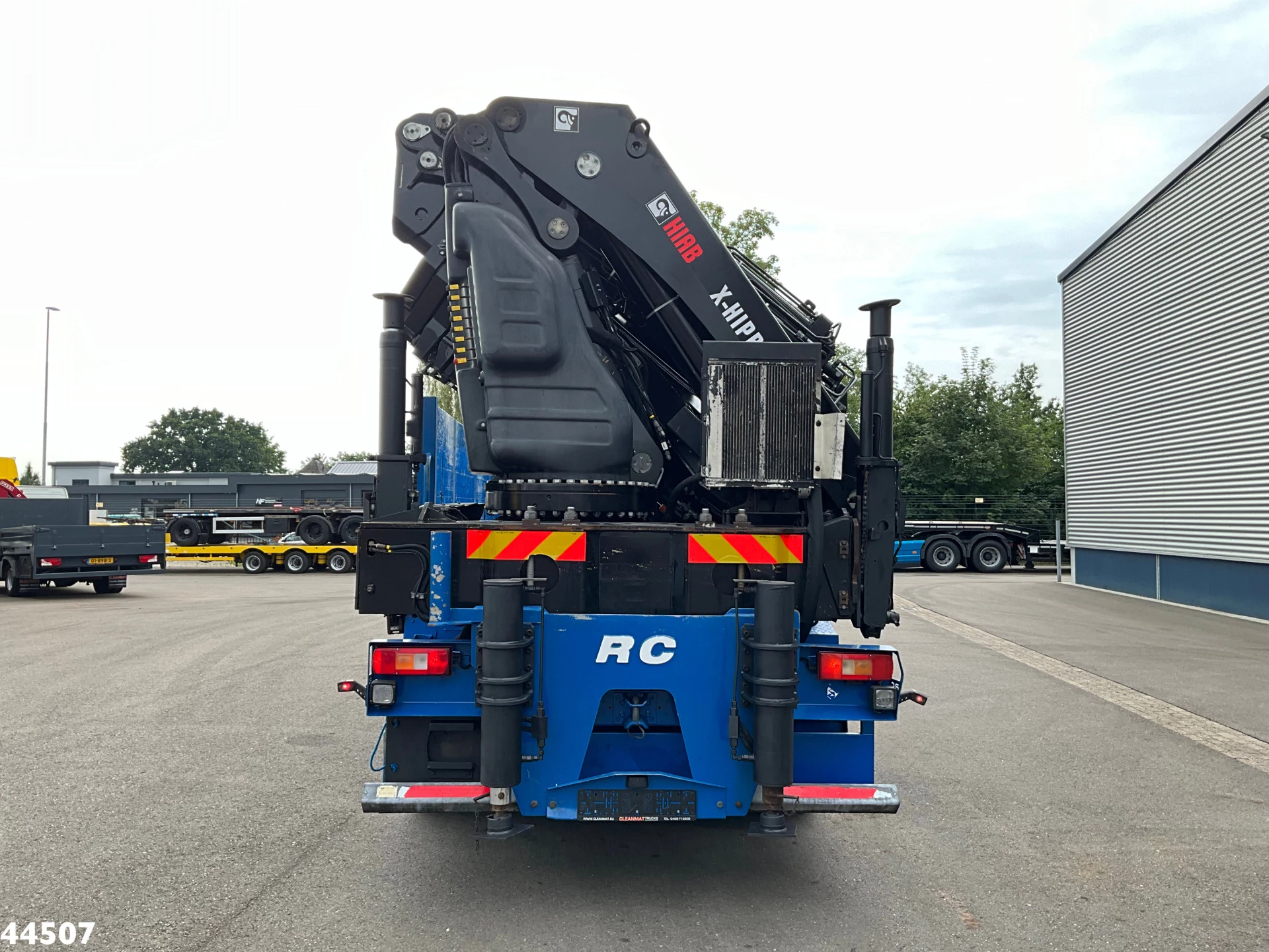 Volvo FMX 450 8x4 Hiab 63 Tonmeter laadkraan + Fly-Jib 2013 afbeelding 9