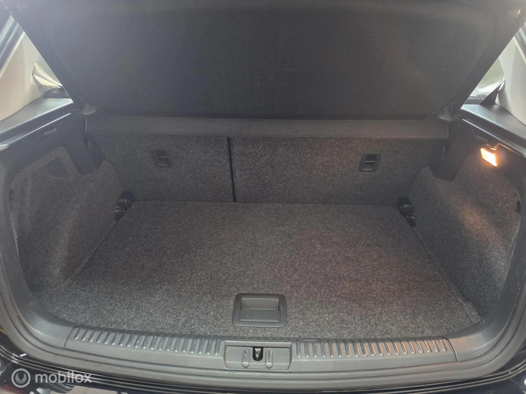Volkswagen Polo 2015 - 1.2 TSI Comfortline 61000 KM afbeelding 20