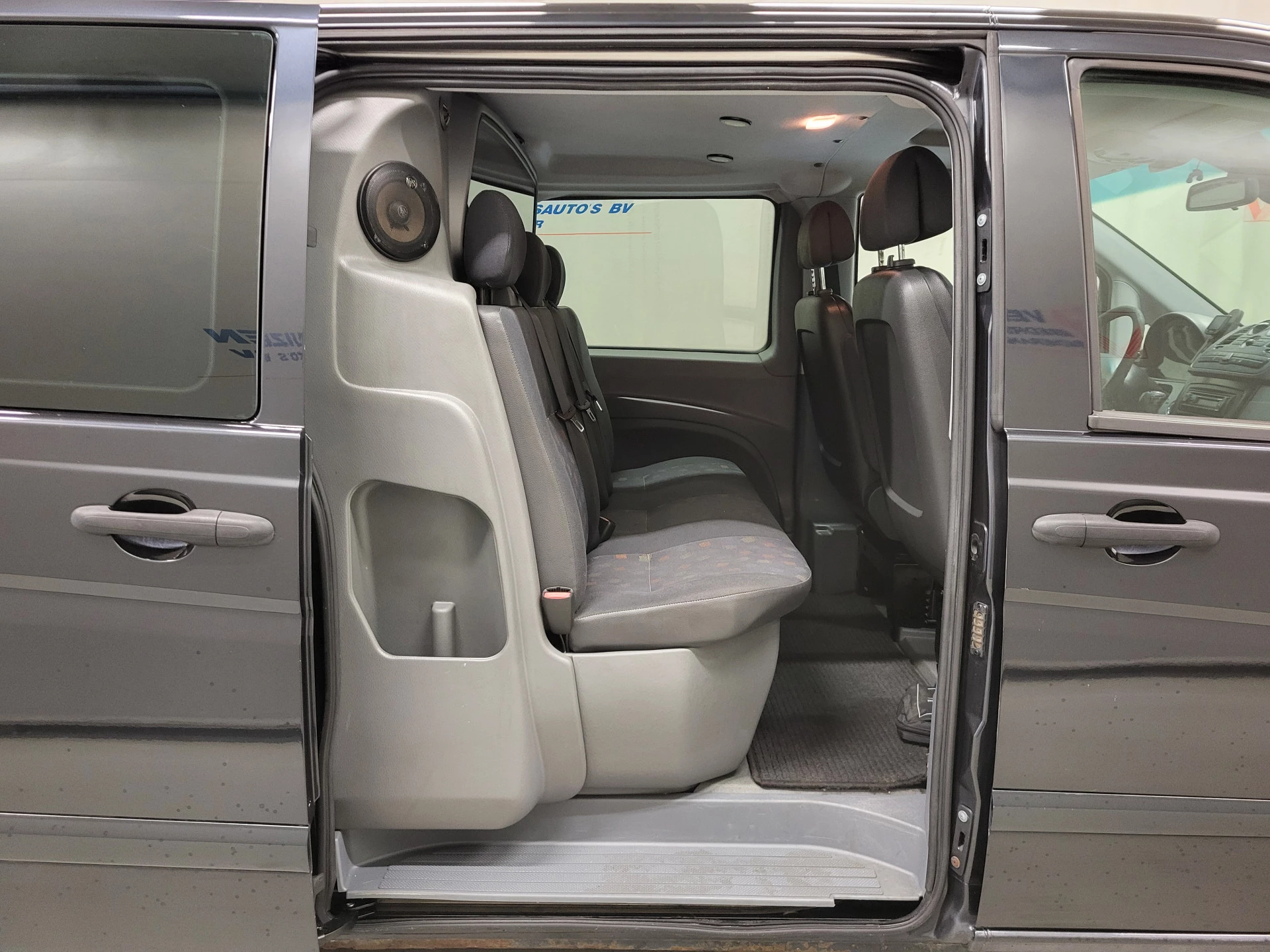 Mercedes-Benz Vito 2005 - 115CDI L2/H1 Dubbele Cabine Marge Automaat Apk tot 3-3-2027! obrázek 7