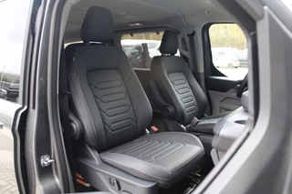 Ford Tourneo Custom 2025 - 340 2.5 PHEV L2H1 Titanium X 232pk | 2x Schuifdeur | ACC | 360 camera | Leder | Navi | Verwarmd stuurwiel | 19" LM velgen | Rijklaar image 41