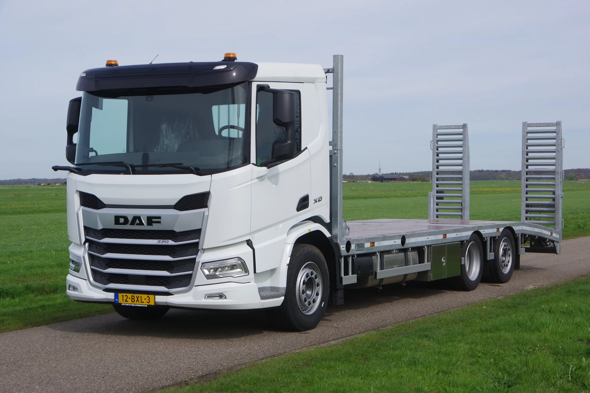DAF 85 2026 - XD 370 29-85 29-tons oprij XD 8,5 meter afbeelding 1
