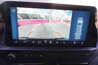 Ford Transit Custom 2025 - 320L 2.5 PHEV 233PK L2H1 Limited 8 Persoons PHEV Automaat afbeelding 17