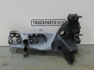 Scania - Body & Chassis Parts Chassis steun Li. Scania for sale