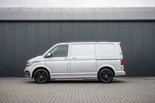 Volkswagen Transporter 2021 - T6.1 Bulli 2.0 TDI L1H1 | Virtual cockpit | Automaat | 150 PK | 3-Zits | 1e Eigenaar | LED | Camera | Carplay | PDC | Zijschuifdeur R+L | Trekhaak immagine 5