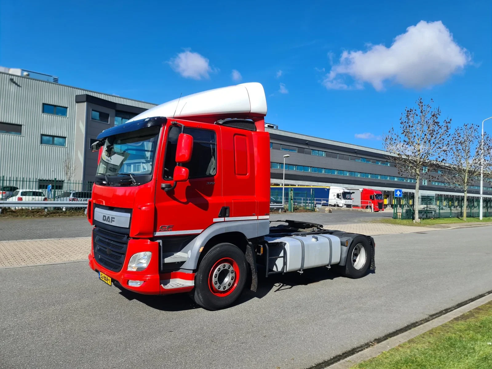 DAF CF 2014 - 370 4x2 afbeelding 1