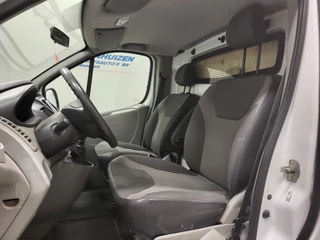 Renault Trafic 2011 - 2.0dCi Trekhaak, Marge Apk tot 31-1-2027! bild 5