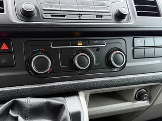 Volkswagen Transporter 2019 - 2.0 TDI 150 PK / L2H1 / 1e EIG. / IMPERIAAL / TREKHAAK / AIRCO / CRUISE / PDC immagine 15