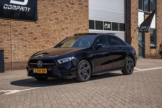 Mercedes-Benz A-Klasse 2021 - 250e AMG-Line, Pano, Burmester, Half Leder afbeelding 2 miniatuur