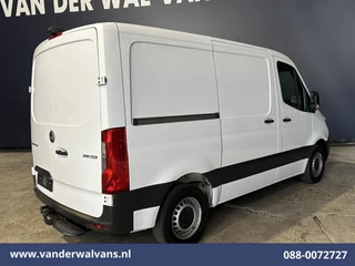 Mercedes-Benz Sprinter 2020 - 315 CDI 150pk L1H1 Euro6 Airco | Camera | Navigatie | Apple Carplay | Chauffeursstoel | Tachograaf afbeelding 11