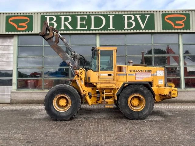 Volvo - L 120 image 1