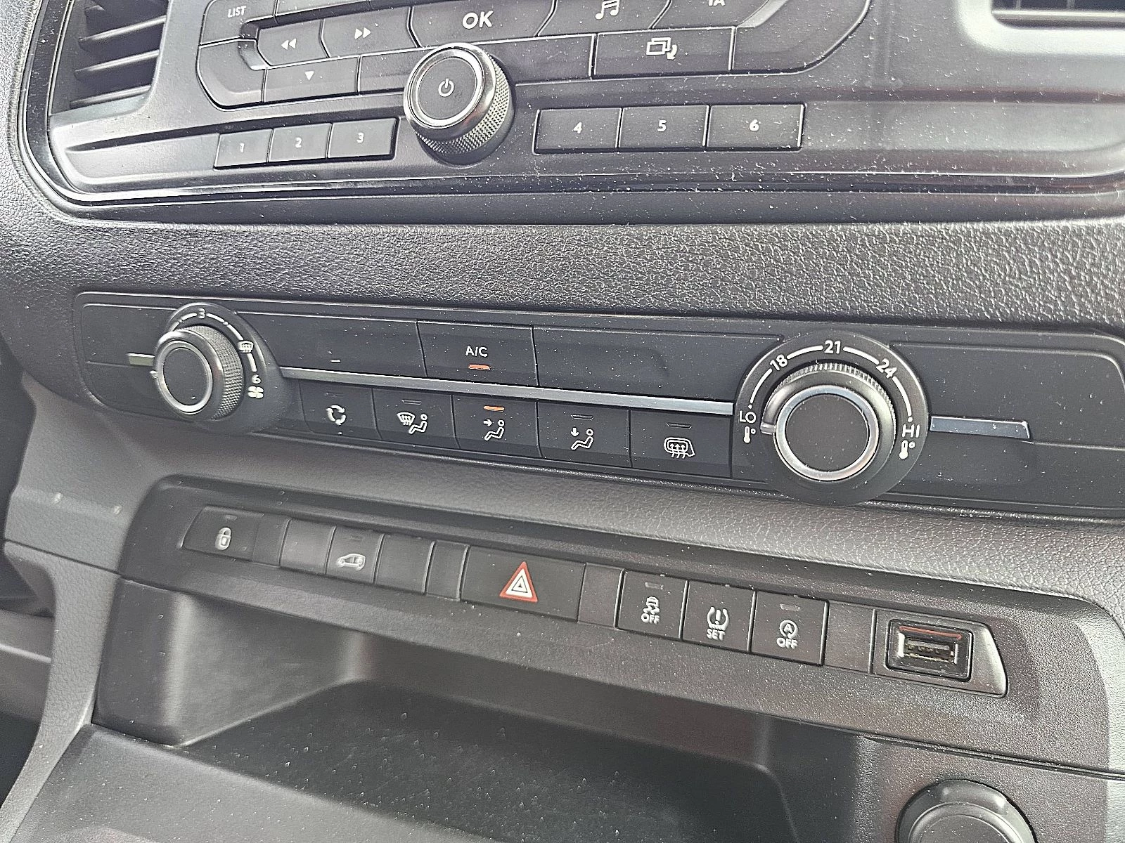 Peugeot Expert 2017 - 2.0 Bild 10