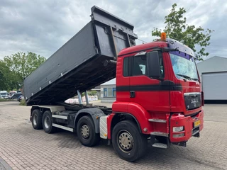 MAN TGS 2009 - 37.440 8X4 EURO 4 / MANUAL / KIPPER image 5