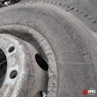Diversen N/A - Occ vrachtwagenband Vaculug 315/70R22.5 154/150K image 4