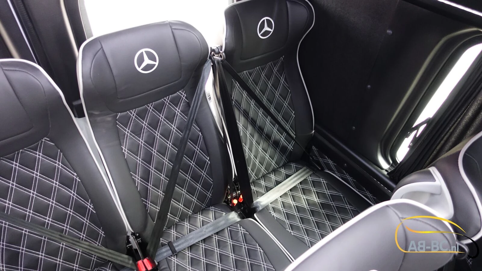 Mercedes-Benz Sprinter 2026 - Aveuro 519 CDI 21 seats EURO 6 obrázek 78