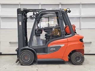 Linde 2020 - H30T-01 afbeelding 2 miniatuur