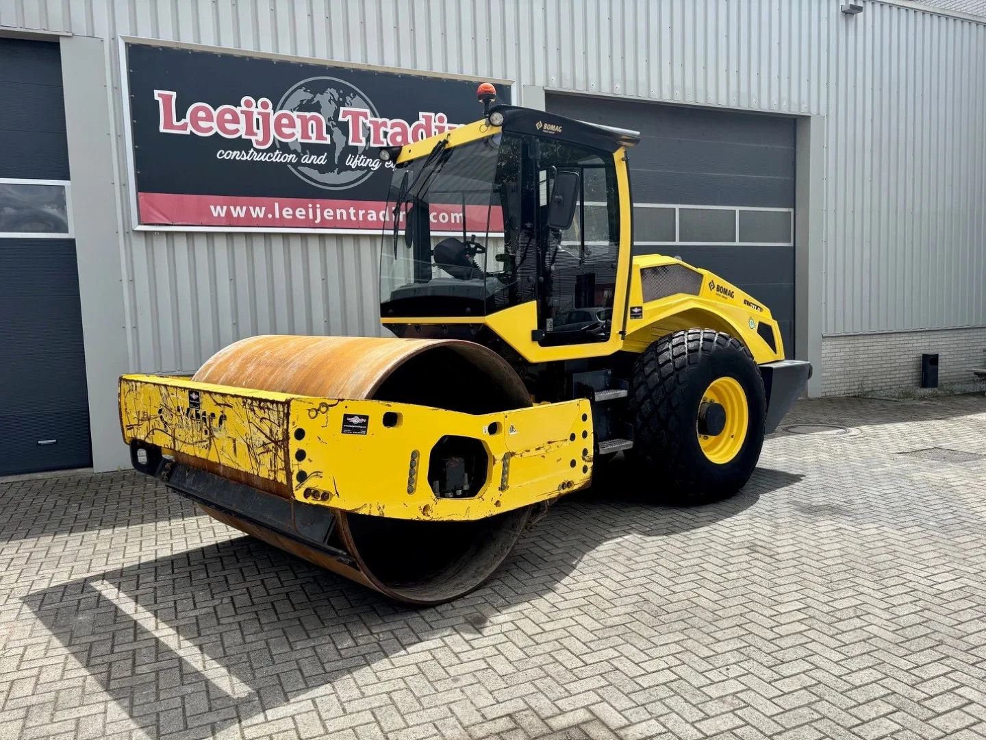 Bomag 2018 - BW 213 D-5 Single drum roller. 2018 Year! afbeelding 1