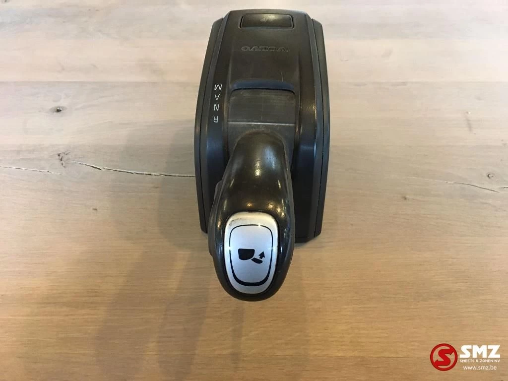 Volvo FH - Occ versnellingspook Volvo immagine 1