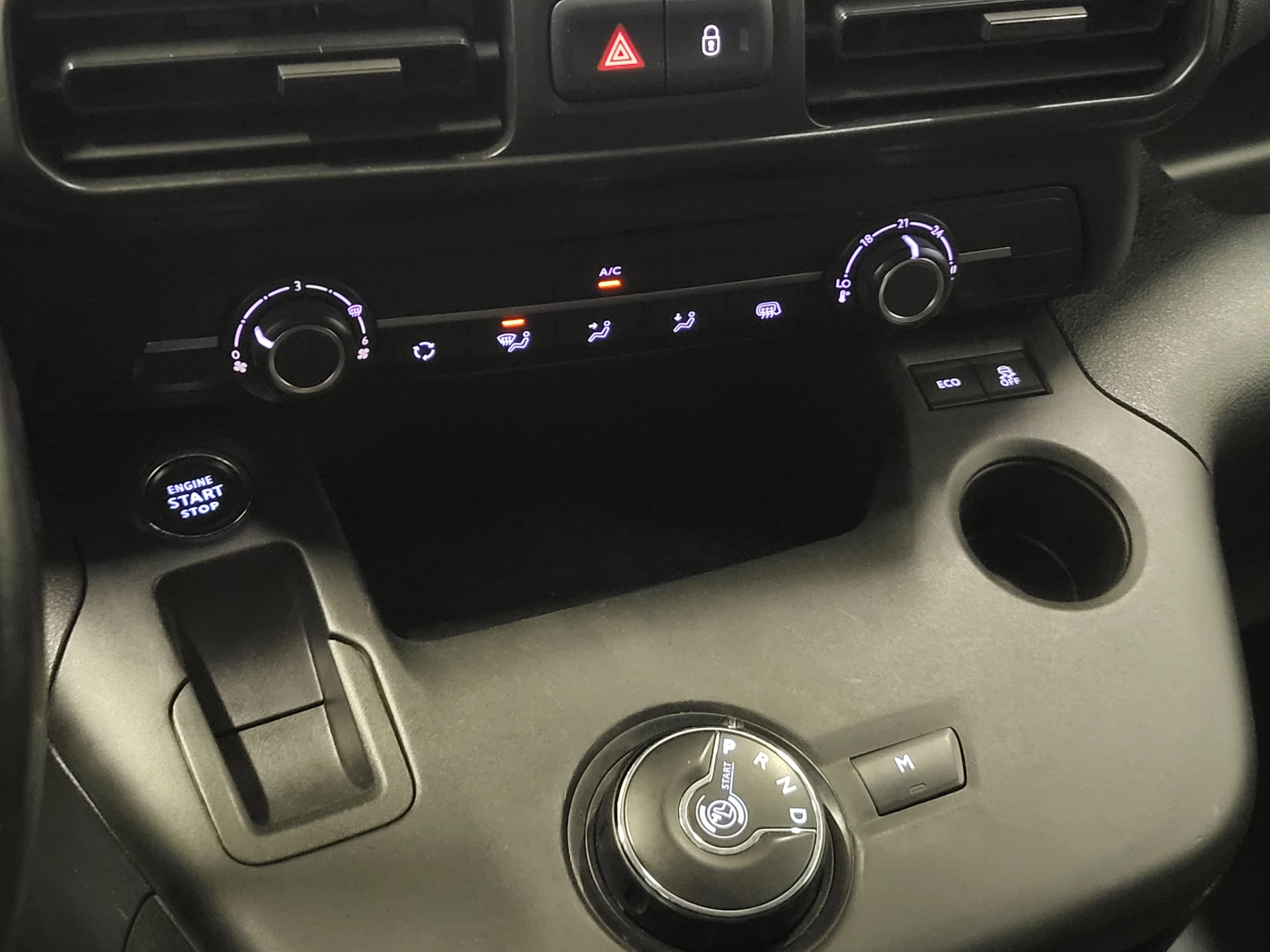 Opel Combo 2020 - 1.5D 130pk Automaat Euro 6! obrázek 14