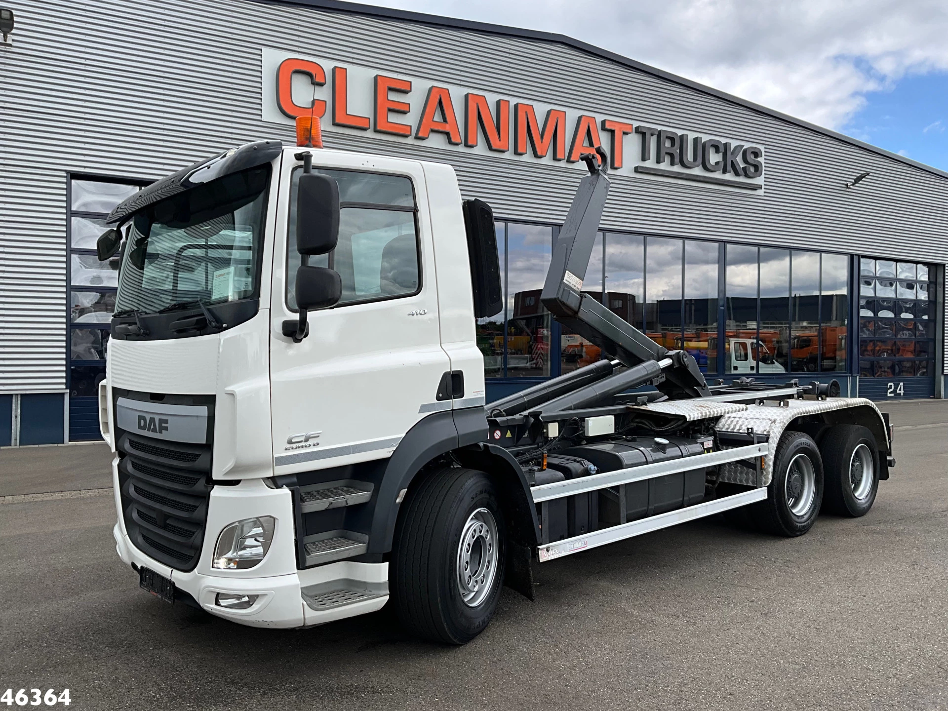 DAF FAT CF 410 6x4 VDL 20 Ton haakarmsysteem 2016 obrázek 1