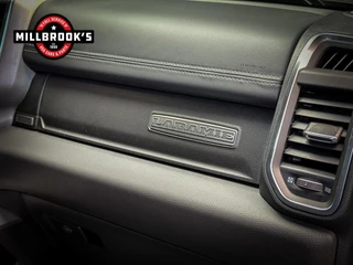 Dodge Ram 1500 2024 - 5.7 V8 Laramie Night, bild 16