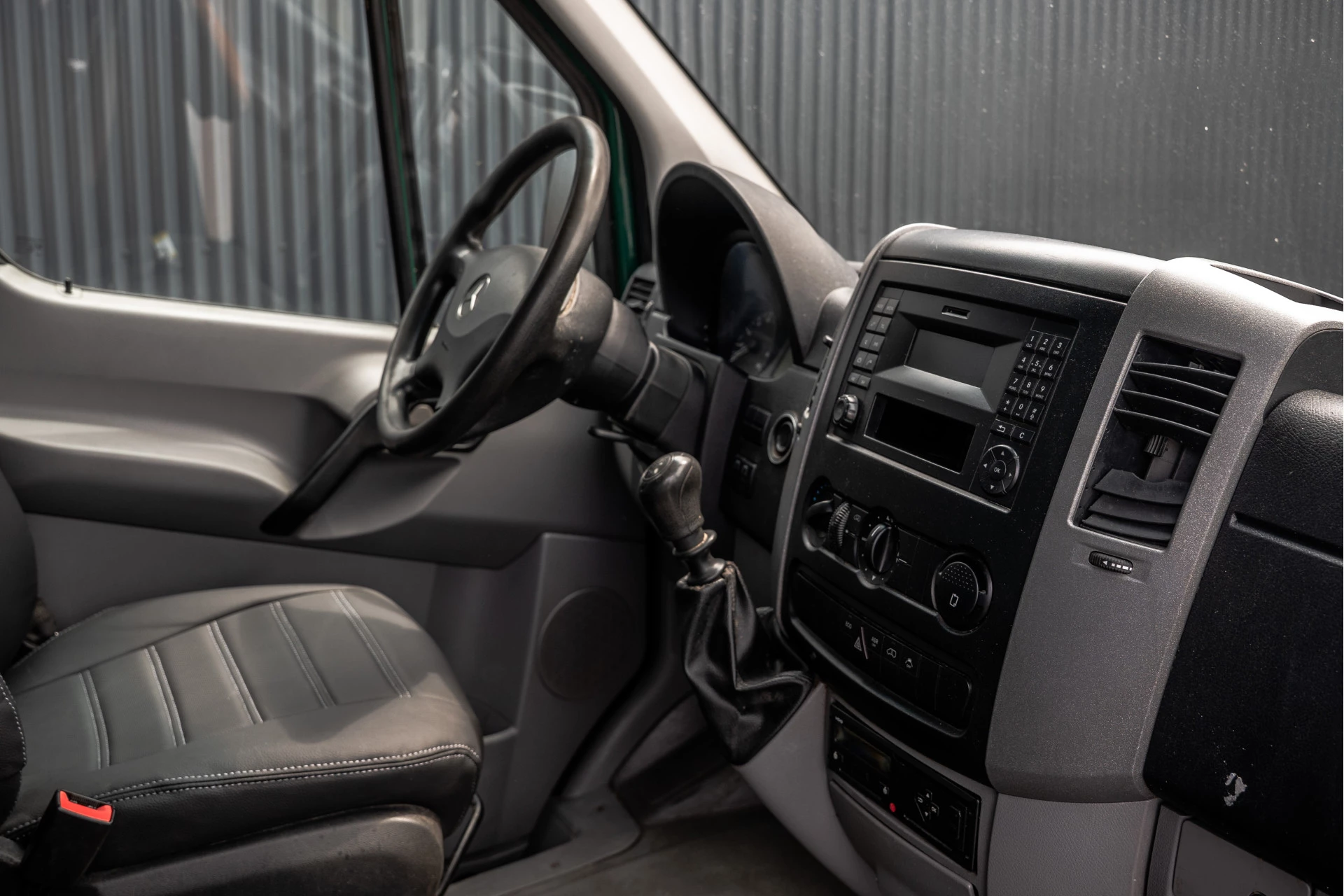 Mercedes-Benz Sprinter 2016 - 516CDI | Bakwagen | EURO 6 | Huifzeil | Schuifwanden | Legbordstellingen | Trekhaak afbeelding 2