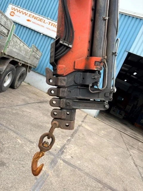 Renault Premium 385 1997 - .26G 6x2 PALFINGER / KIPPER (MECHANICAL PUMP / EURO 2 / 10 TIRES / ZF16 MANUAL GEARBOX / P.T.O. / ETC.) afbeelding 18