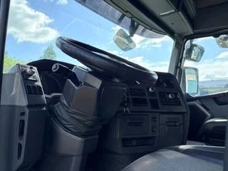 Renault T460 2014 - HIGH (EURO 6 / I-SHIFT / RETARDER / 2x DIESELTANK / PARKING AIRCONDITIONING / AIRCONDITIONING / ETC.) immagine 9