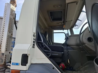 DAF CF 85.410 2013 - / 8X4 / BIG AXLE / FULL STEEL / NL TRUCK / HTS CABLE SYSTEM 32 TON / AIRCO / AUTOMATIC / EURO-5 / 2013 afbeelding 32
