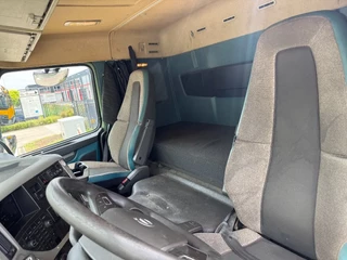 Volvo FM 420 2019 - 4X2 - DIESEL & LNG GAS image 12