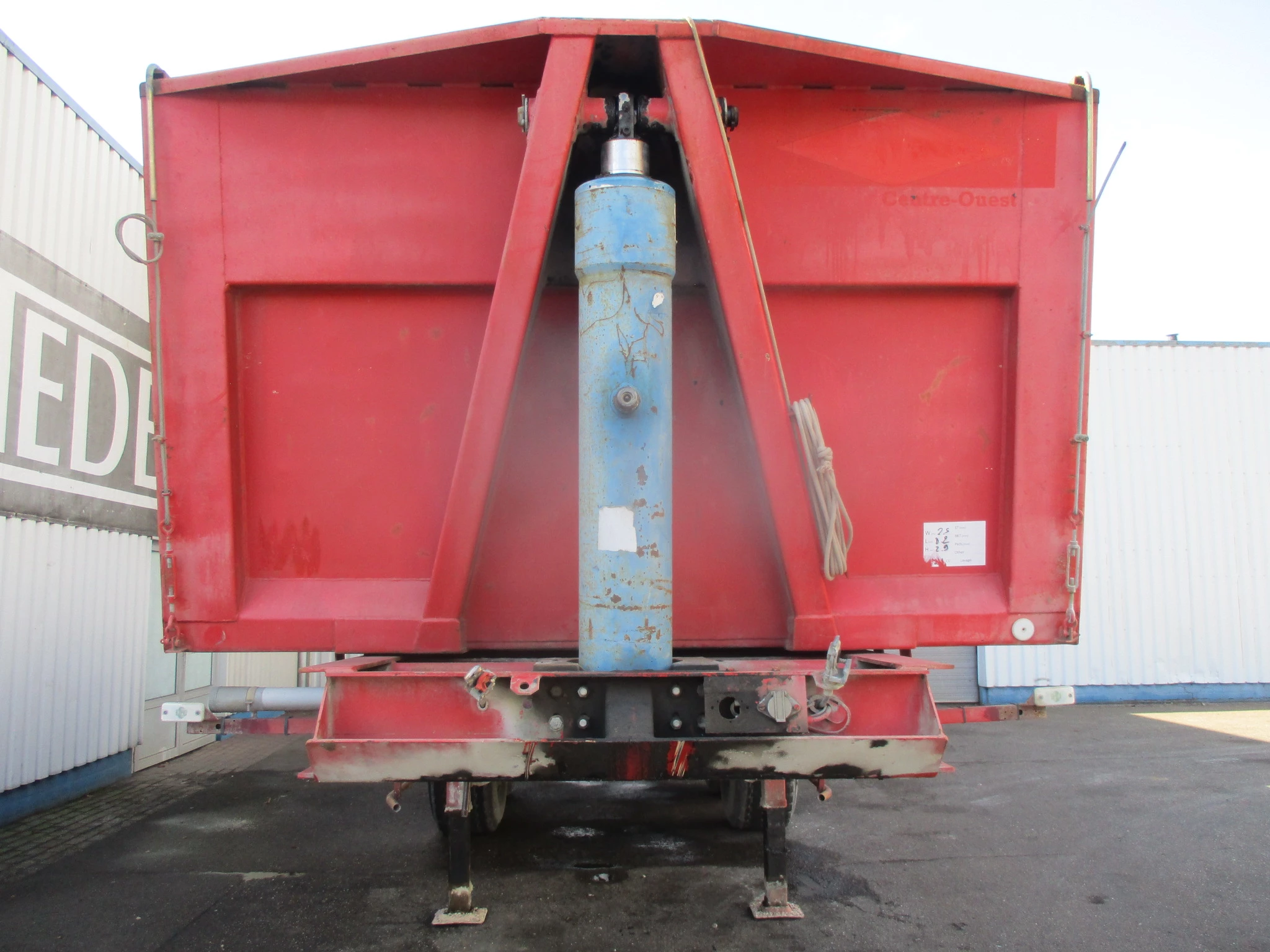 Trailor 1987 - 2 Axle , Steel tipper trailer , Spring suspension , Drum brakes zdjęcie 6