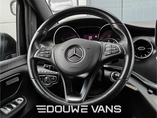 Mercedes-Benz V-Class 2022 - V300 L2 DC 4-Matic AMG Line 360 Camera Navi DAB zdjecie 33