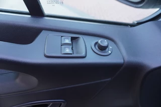 Renault Trafic 2020 - Passenger 2.0 dCi 120PK Grand Life 9 Persoons obrazek 20