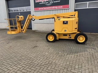 Genie N/A 2009 - Z-34/22 4x4 articulated boomlift. Year: 2010 obrazek 2