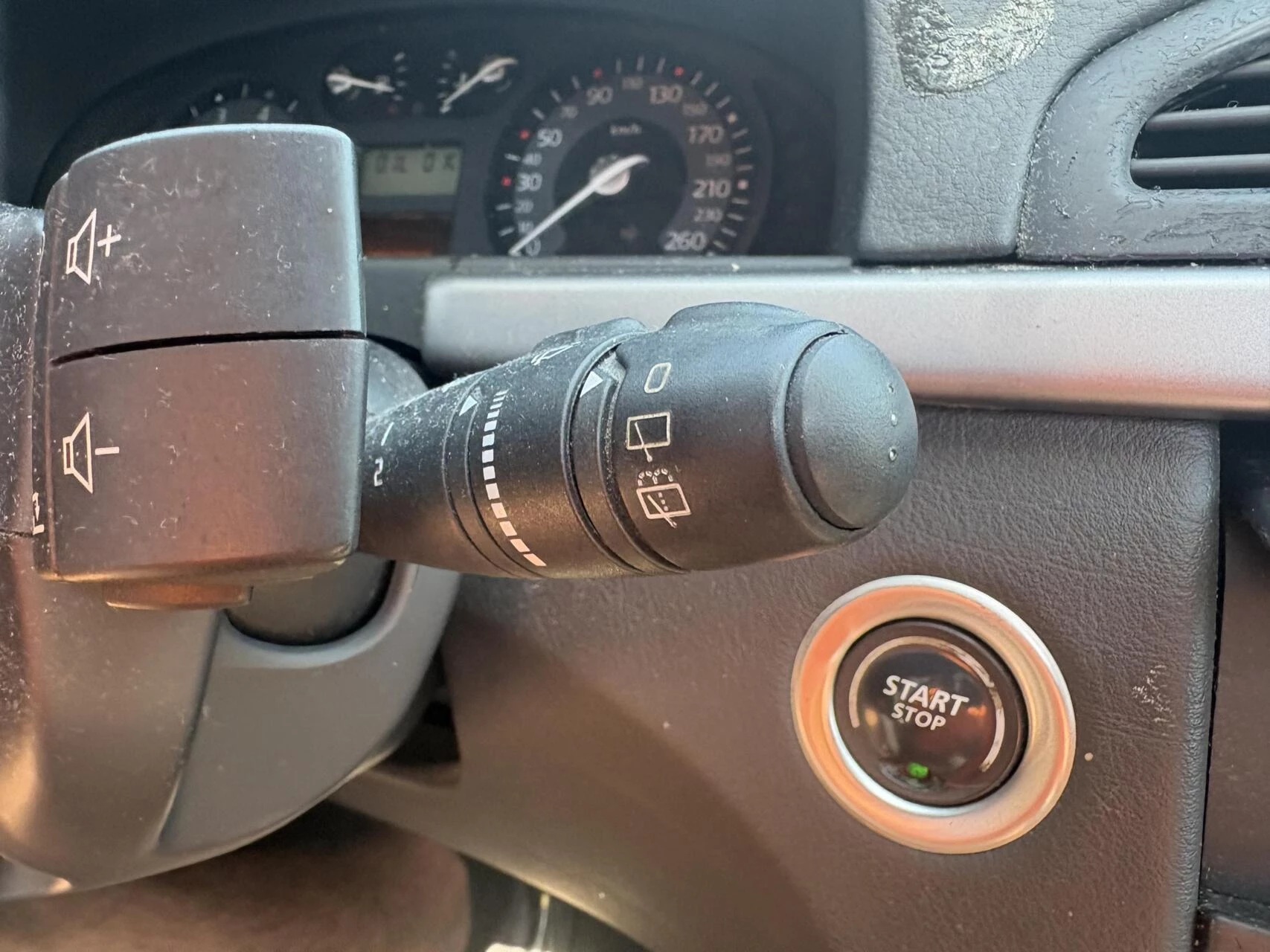 Renault Laguna Grand Tour 2007 - AIRCO 2.0-16V Tech Line AIRCO APK tot 07-2027 imagem 20