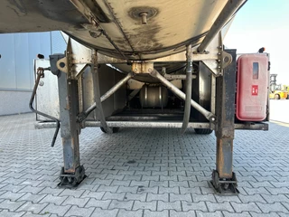 Feldbinder N/A 1999 - FOOD / LEBENSMITTEL / LEVENSMIDDELEN / 33.500L / 3-COMP / PUMP / LIFTAXLE / ALCOA bild 15
