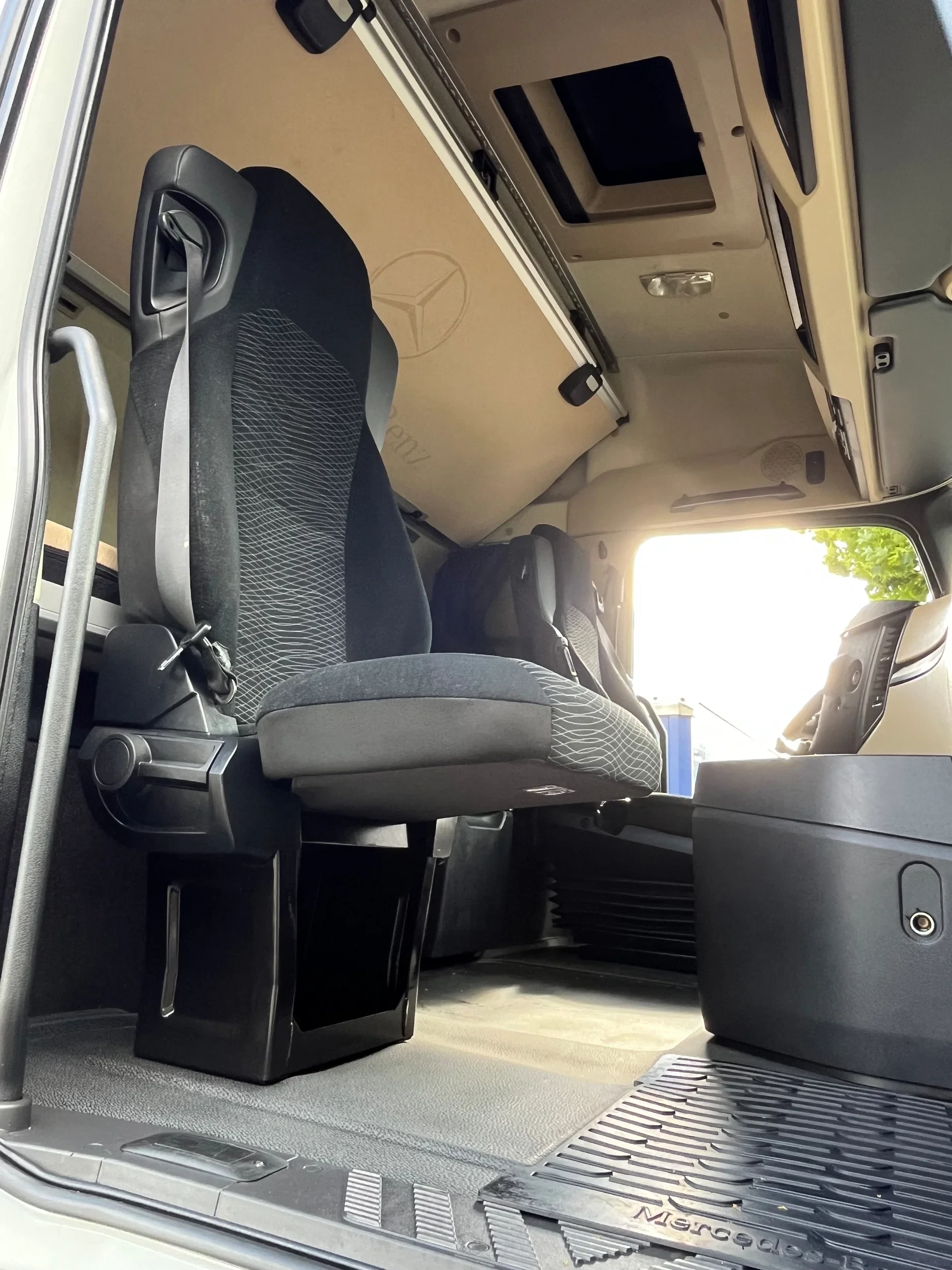 Mercedes-Benz Actros 2015 - 1842 Volumen-SZM, Mega, Luft/Luft, Retarder obrázek 29