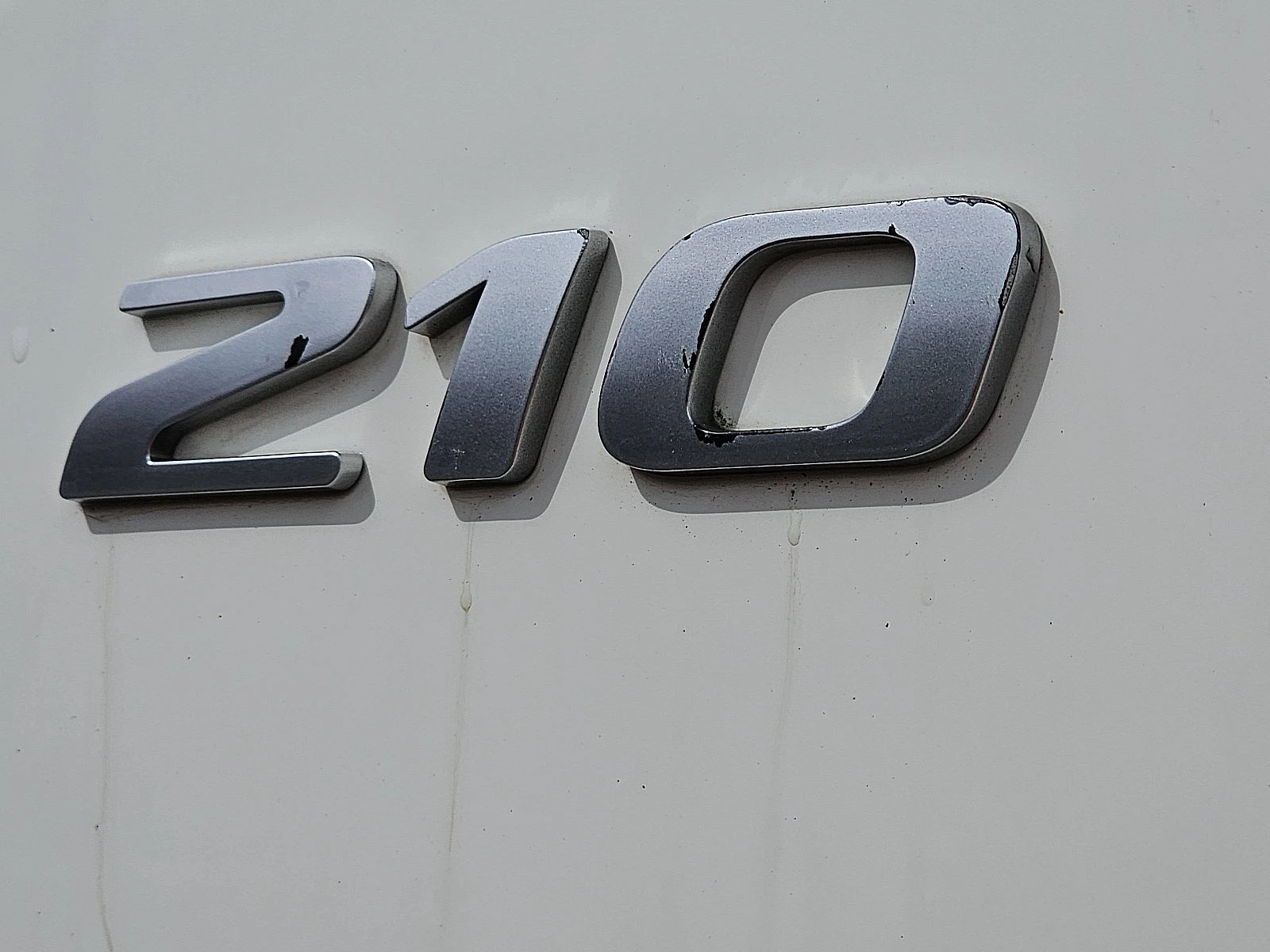 DAF 2017 - LF 210 afbeelding 13