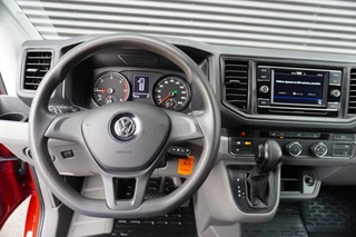 Volkswagen Crafter 2022 - 140pk Automaat L3H3/L2H2 Apple Carplay Camera Stoelverwarming Cruise control Sidebars afbeelding 2 miniatuur