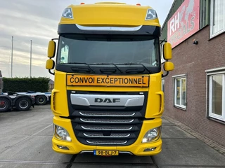 DAF XF 530 2018 - 8X4 140 TON 384000 KM zdjecie 3