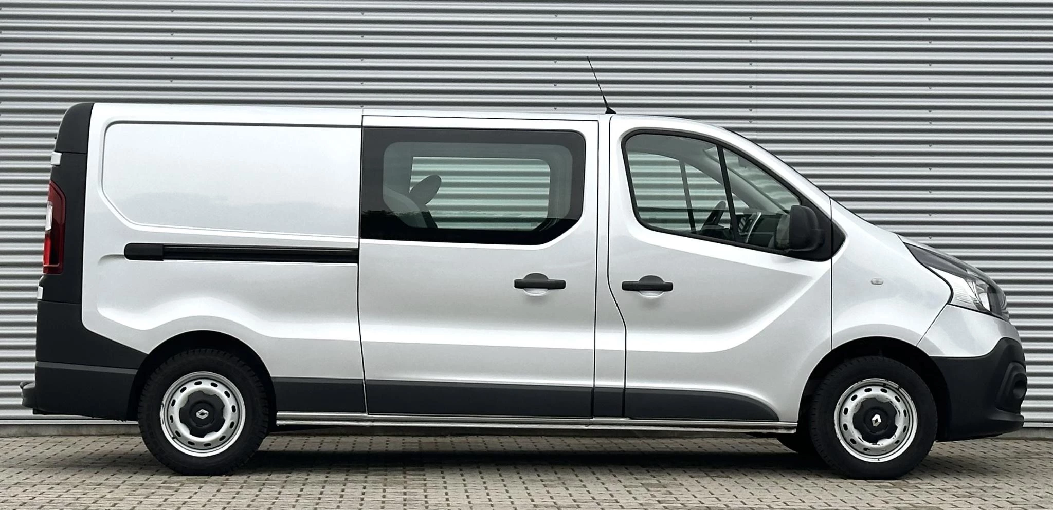 Renault Trafic 2018 - 1.6 dCi L2 DC Dubbele cabine MARGE btw vrij afbeelding 6