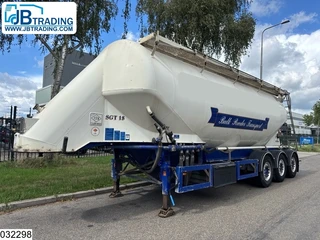 Feldbinder 2006 - Silo 40.000 L, 1 Comp zu verkaufen