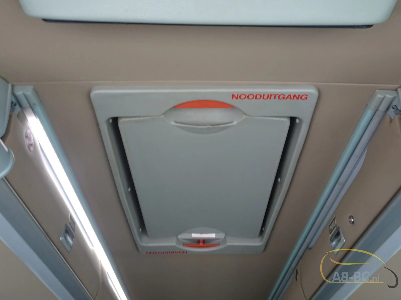 Van Hool TX15 Acron - 46 Seats, Euro 6 2016 afbeelding 71