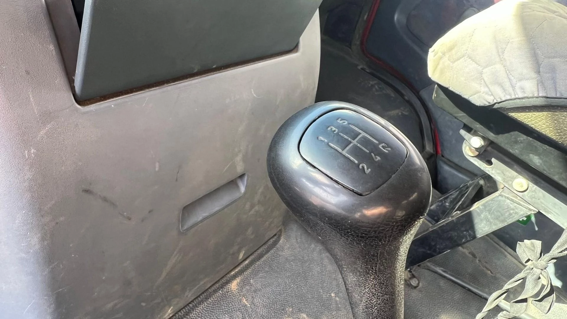 Mercedes-Benz Vario 614 1998 Bild 12