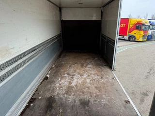 Volvo FL 2011 - 260 4X2 EURO 5 SIDE DOORS ZEPRO LIFT 2000 KG afbeelding 10
