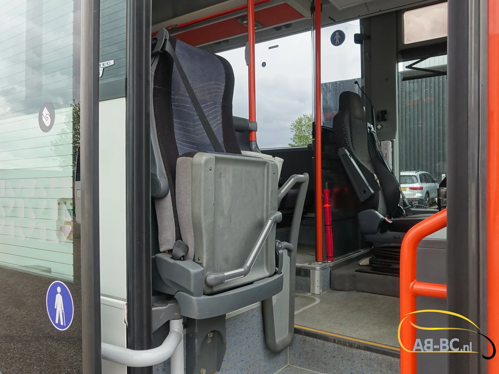 Mercedes-Benz Intouro 49 Seats Liftbus EURO 6 2016 afbeelding 44