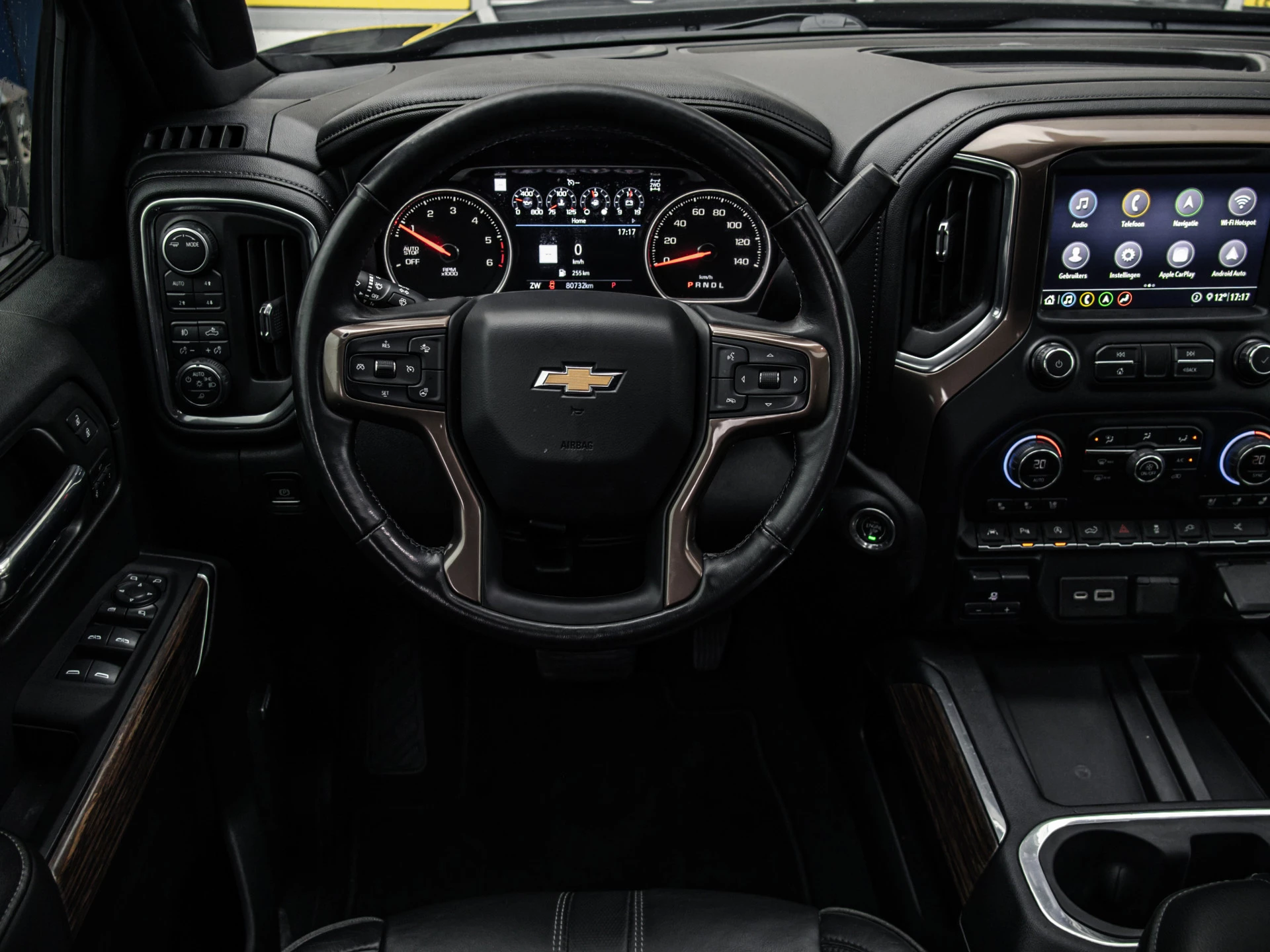 Chevrolet Silverado 2019 - High Country image 11